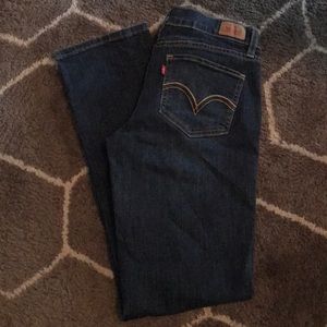 Levi’s dark wash jeans